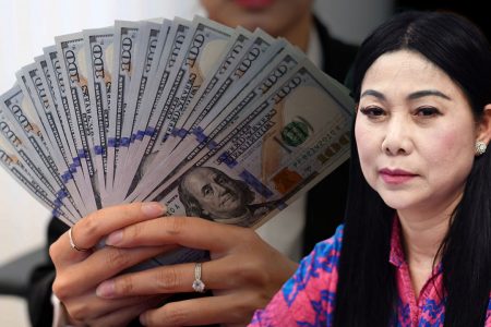 CÁN BỘ TA GIÀU QUÁ.