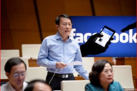 Khi chỉ trích bị xem là tội phạm.