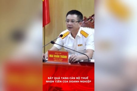 Bắt quả tang cán bộ thuế nhận tiền của Doanh nghiệp